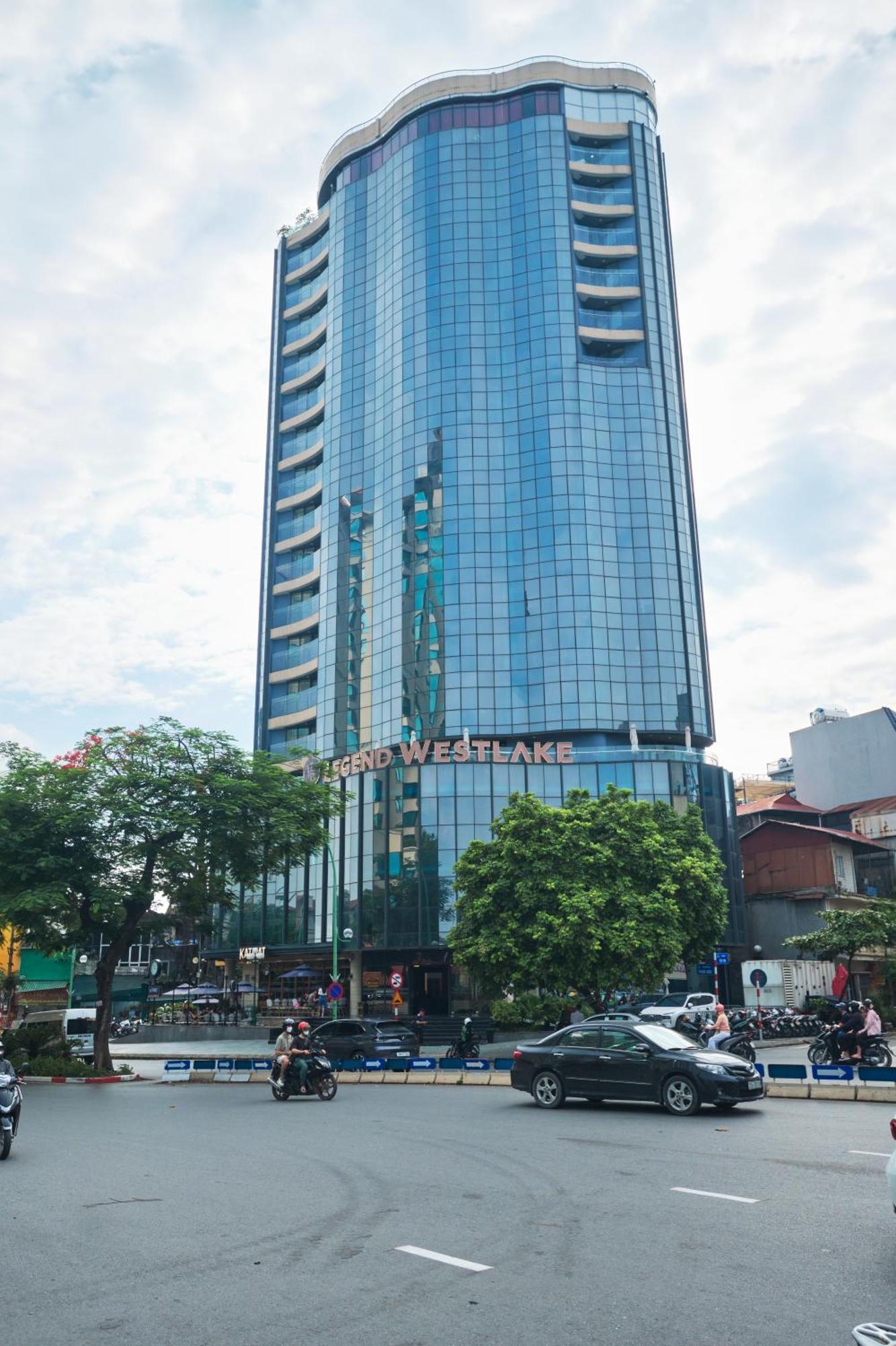 Netland Westlake Legacy Suites Ханой Экстерьер фото